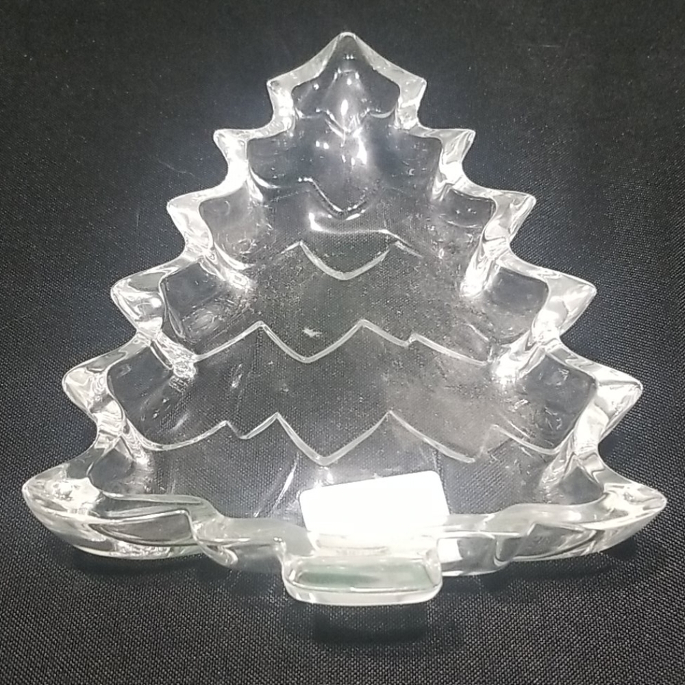 Marquis lead crystal Christmas dish